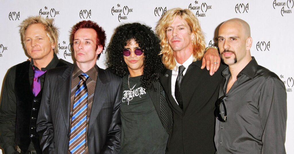 Velvet Revolver, banda com Scott Weiland, Slash, Duff McKagan, Mat Sorum e Dave Kushner, em foto de 2004