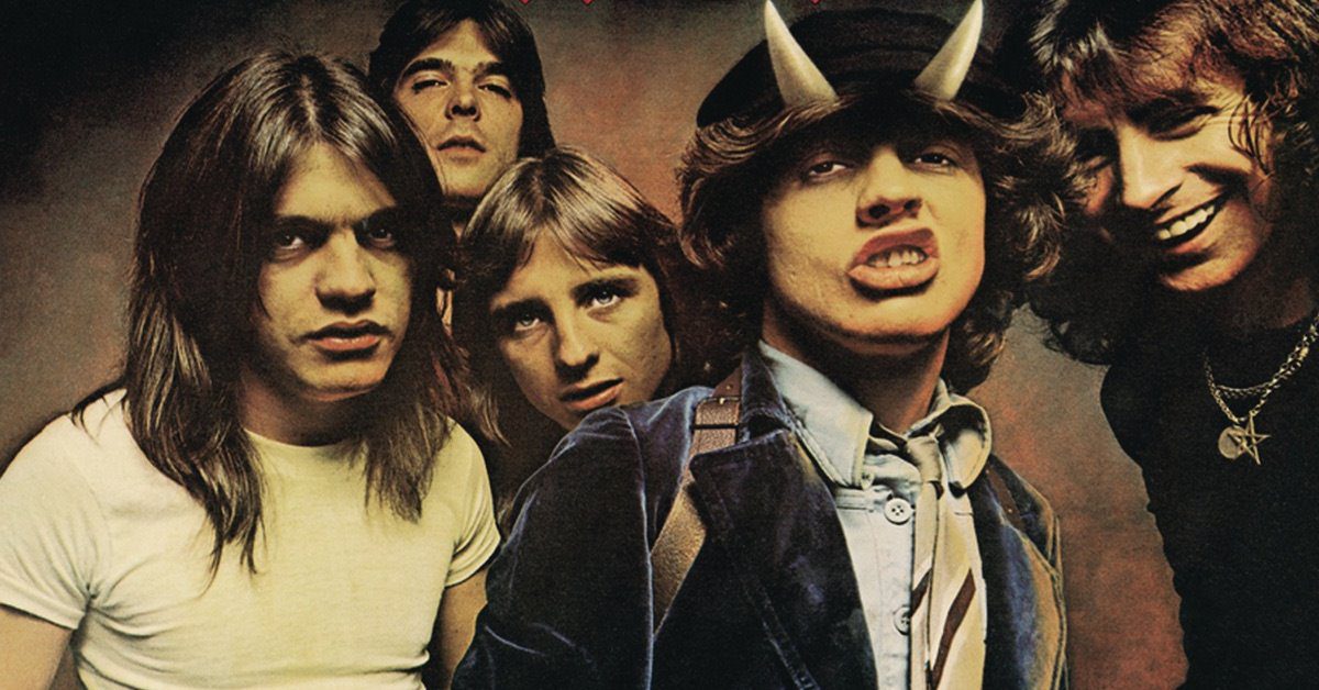 A banda AC/DC, na capa do álbum 