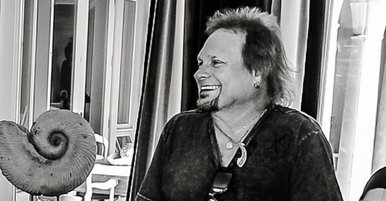 O baixista Michael Anthony, famoso pelo trabalho com o Van Halen