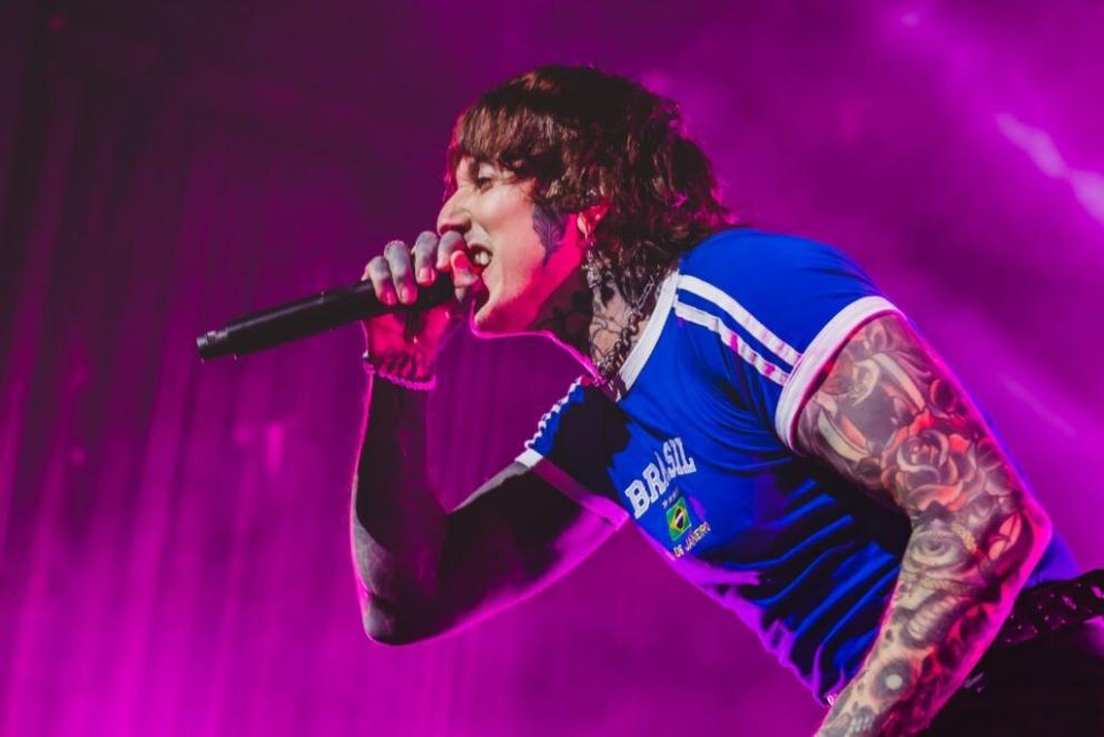 Vibrante, Bring Me the Horizon fecha sideshows do Knotfest em