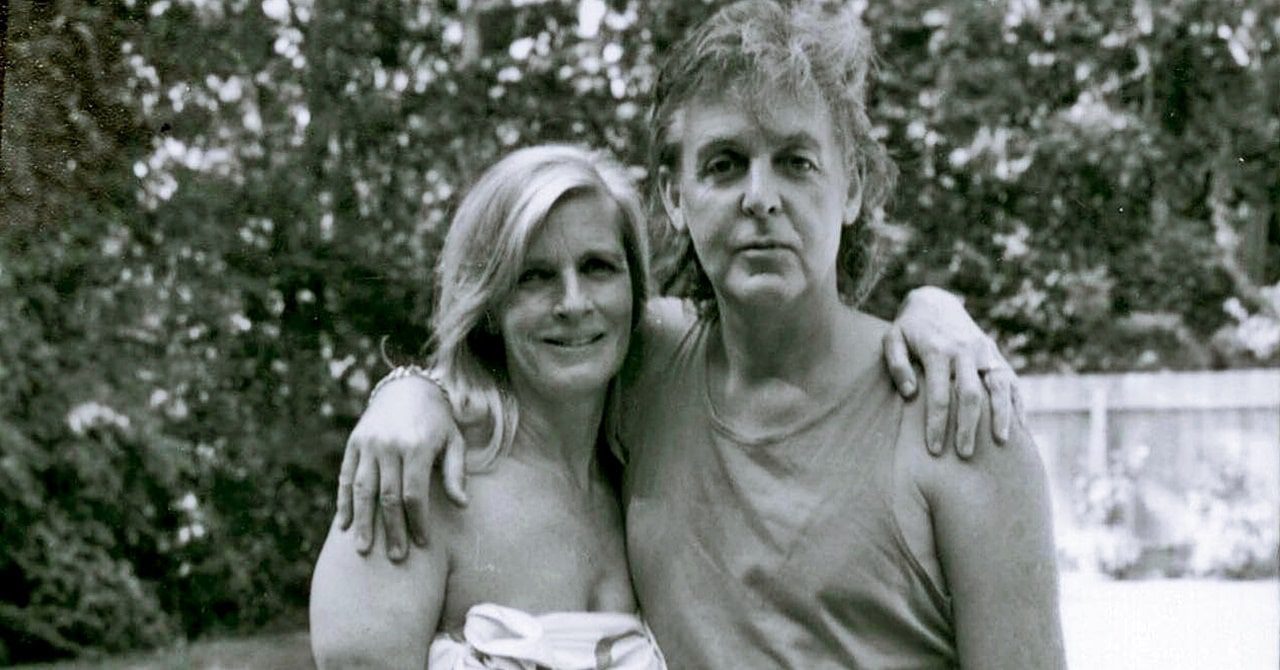 Como Paul e Linda McCartney se conheceram? [FLASHBACK]