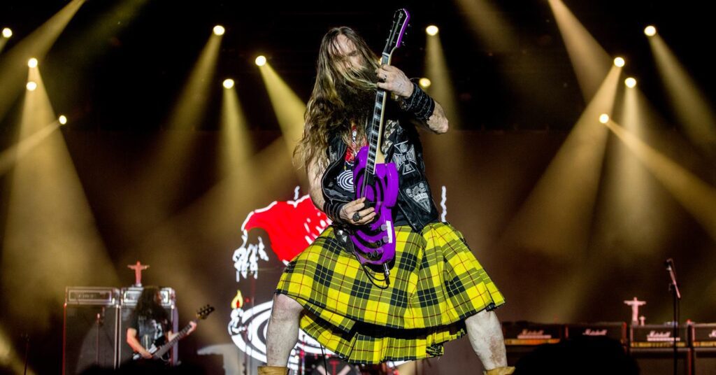 Zakk Wylde durante show no festival Best of Blues and Rock 2024, com o projeto Zakk Sabbath