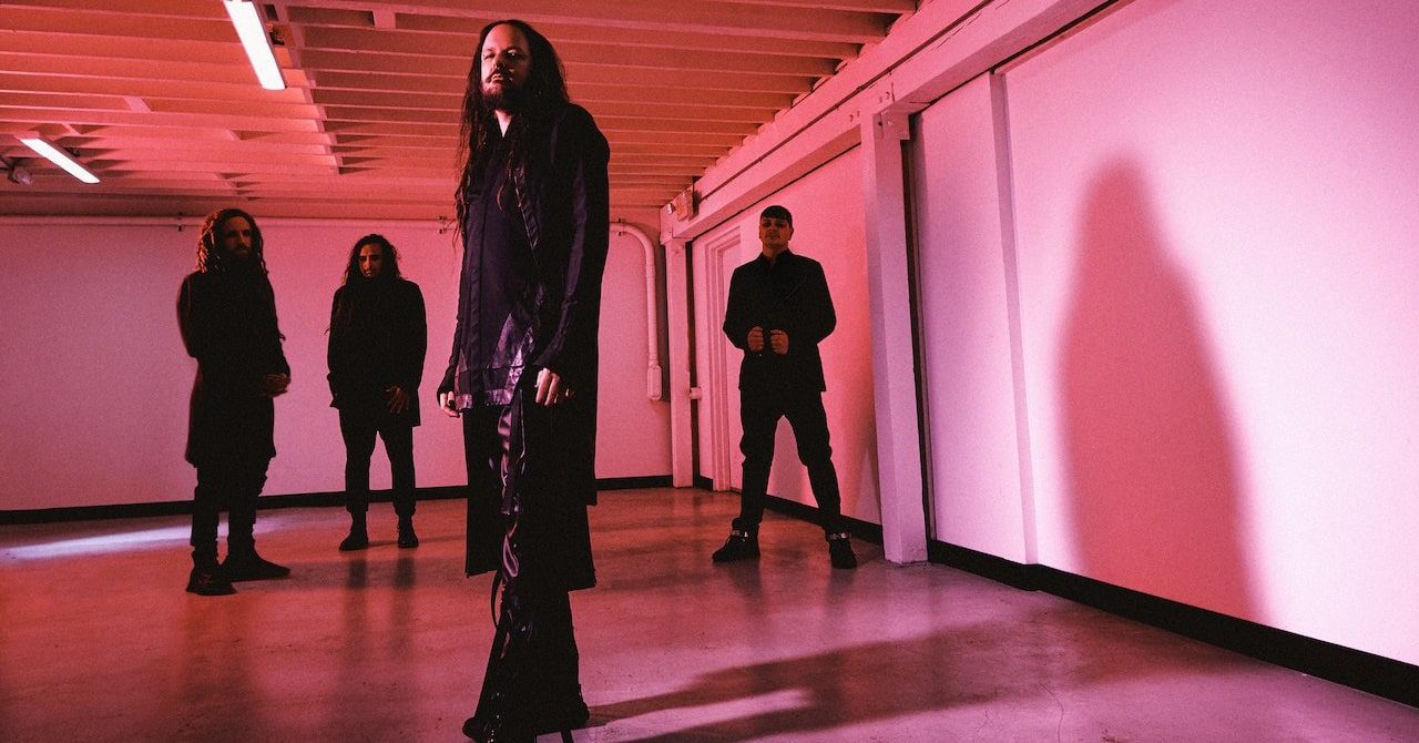 Por que o Korn odeia fazer bis — e como fãs reclamavam disso