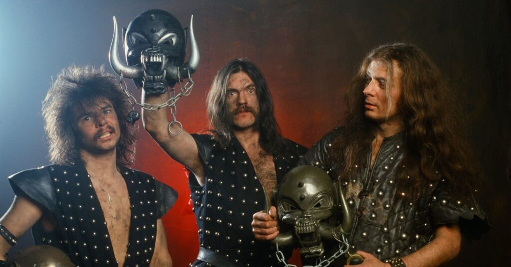 Edição que celebra 40 anos de “Iron Fist”, álbum do Motörhead, é lançada