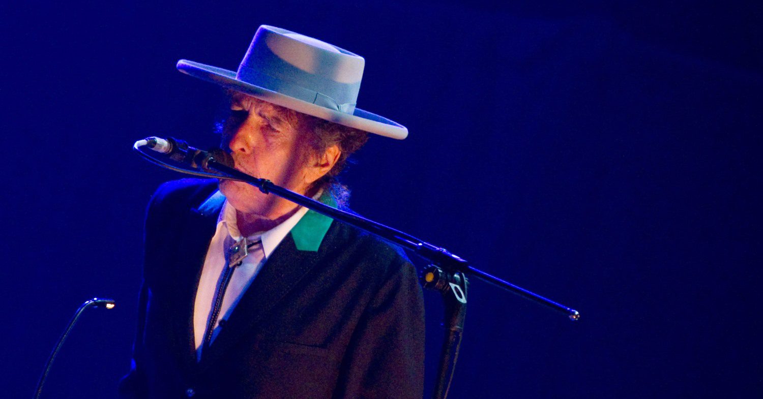 Bob Dylan defende cofundador da Rolling Stone após expulsão do Rock Hall