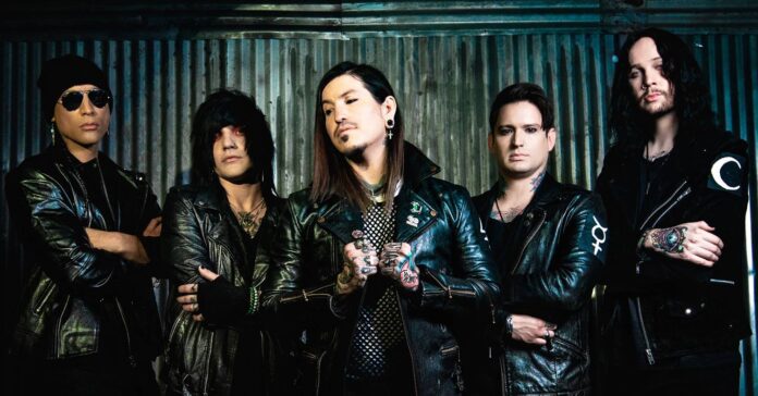 A banda Escape the Fate, em foto clicada no ano de 2023