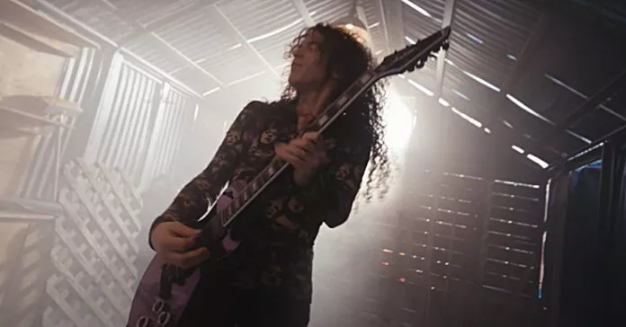 O guitarrista Marty Friedman, ex-integrante do Megadeth, em 2024