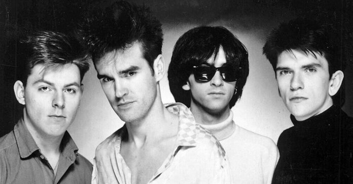 A banda The Smiths, com Morrissey, Johnny Marr, Andy Rourke e Mike Joyce