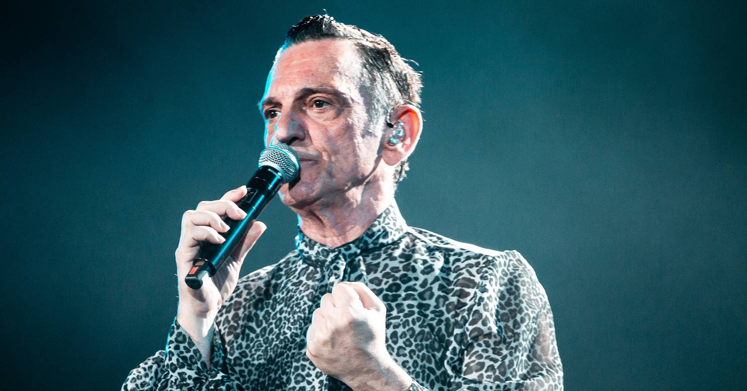 Ex-mulher de Paulo Miklos consegue medida protetiva contra o cantor