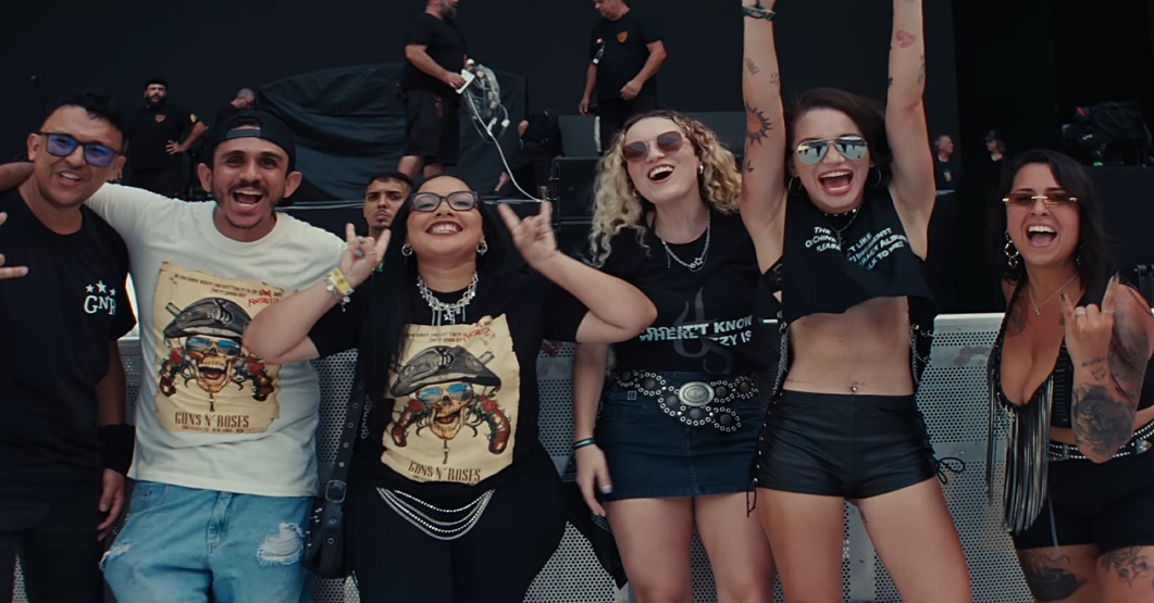 Guns N’ Roses e Live Nation lançam documentário sobre fãs brasileiros da banda